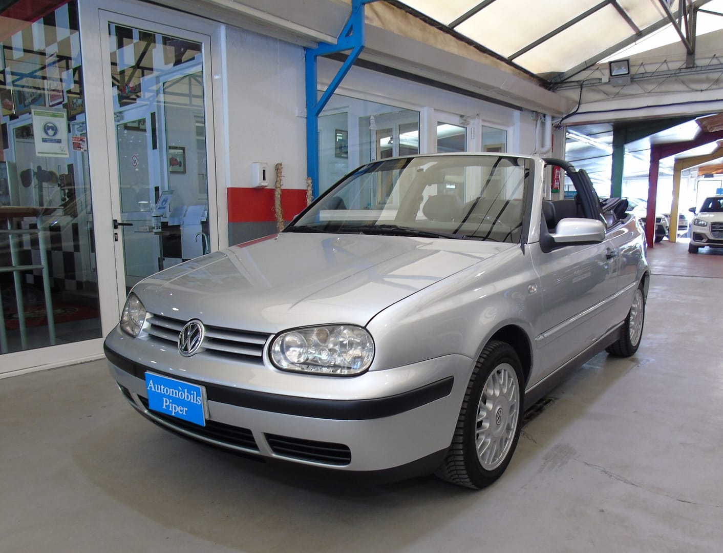 Volkswagen Golf 2.0 Cabriolet