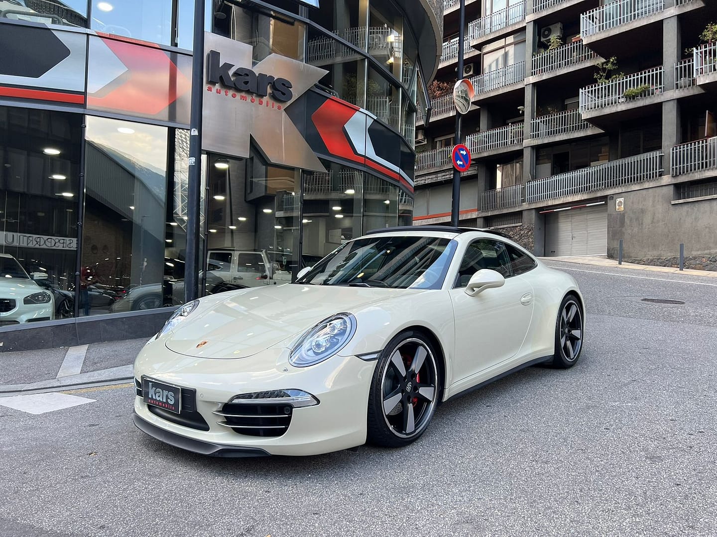 Porsche 911 - 991 Carrera S PDK 50 YEARS