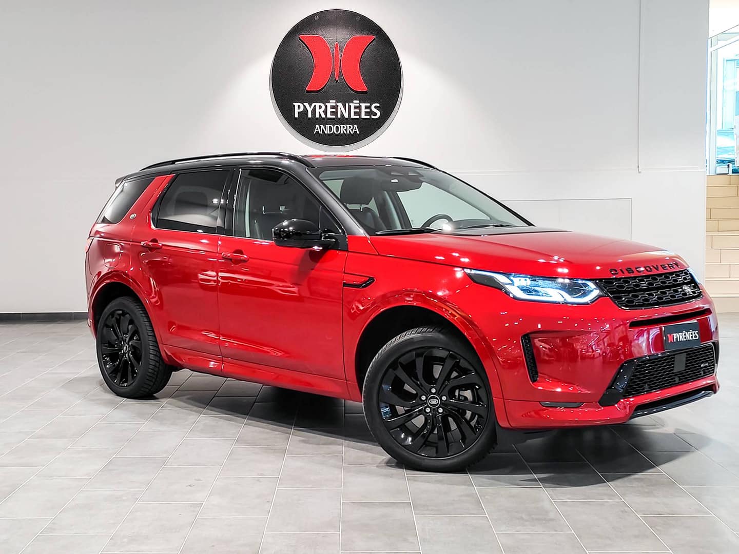 Land Rover Discovery Sport P300e