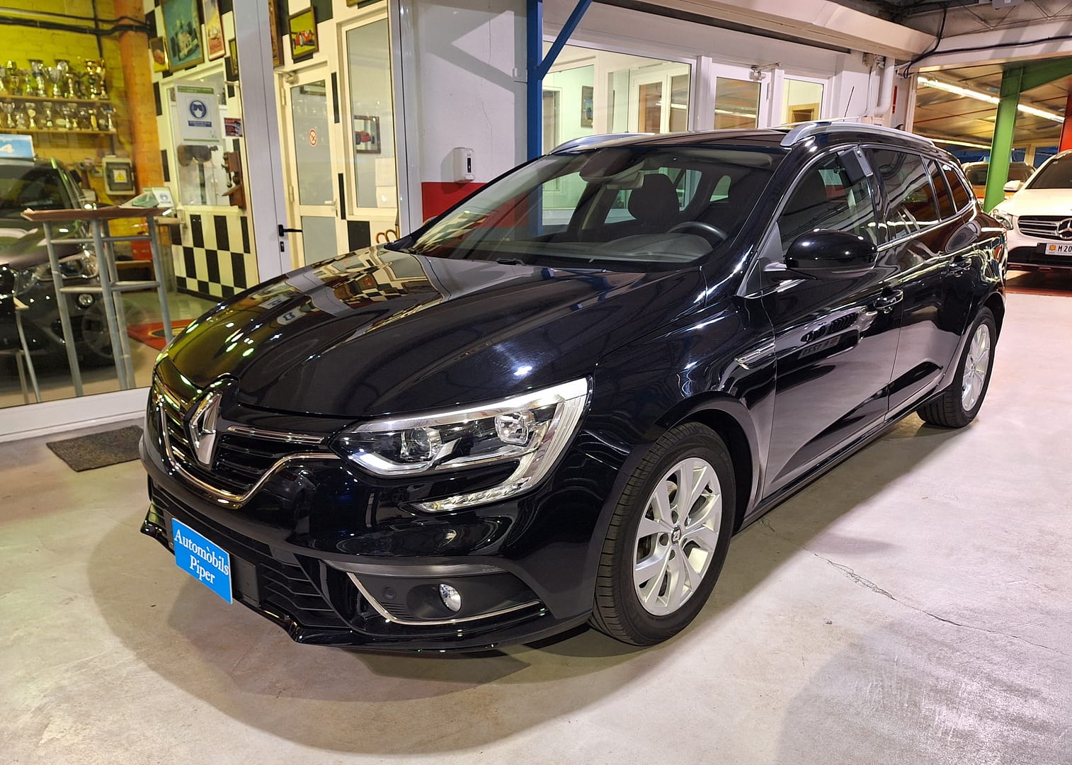 Renault Megane GrandTour 1.2 TCE Limited