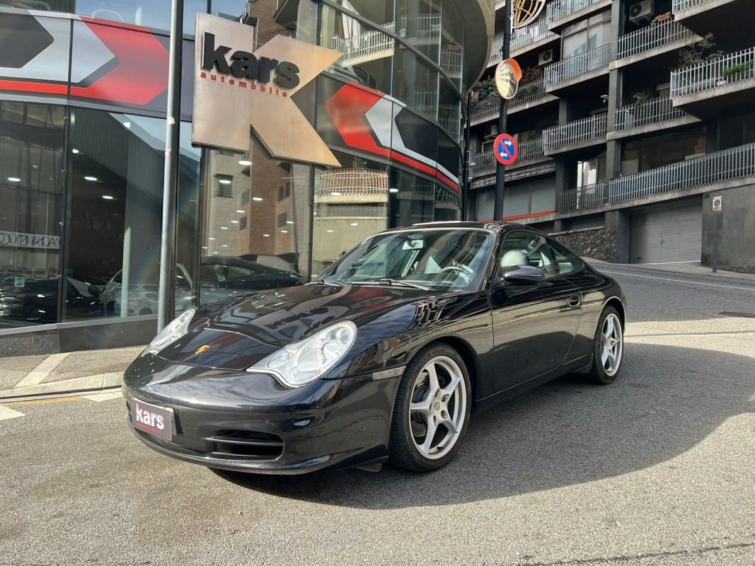 Porsche 911 - 996 Coupe