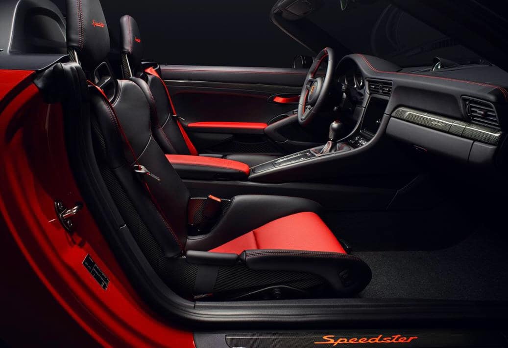 Interior nou 911 Speedster