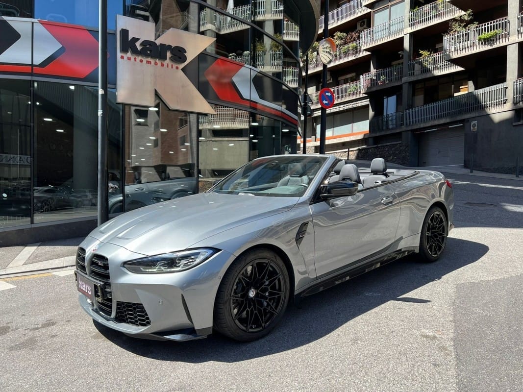 BMW M4 Competition M xDrive Cabrio