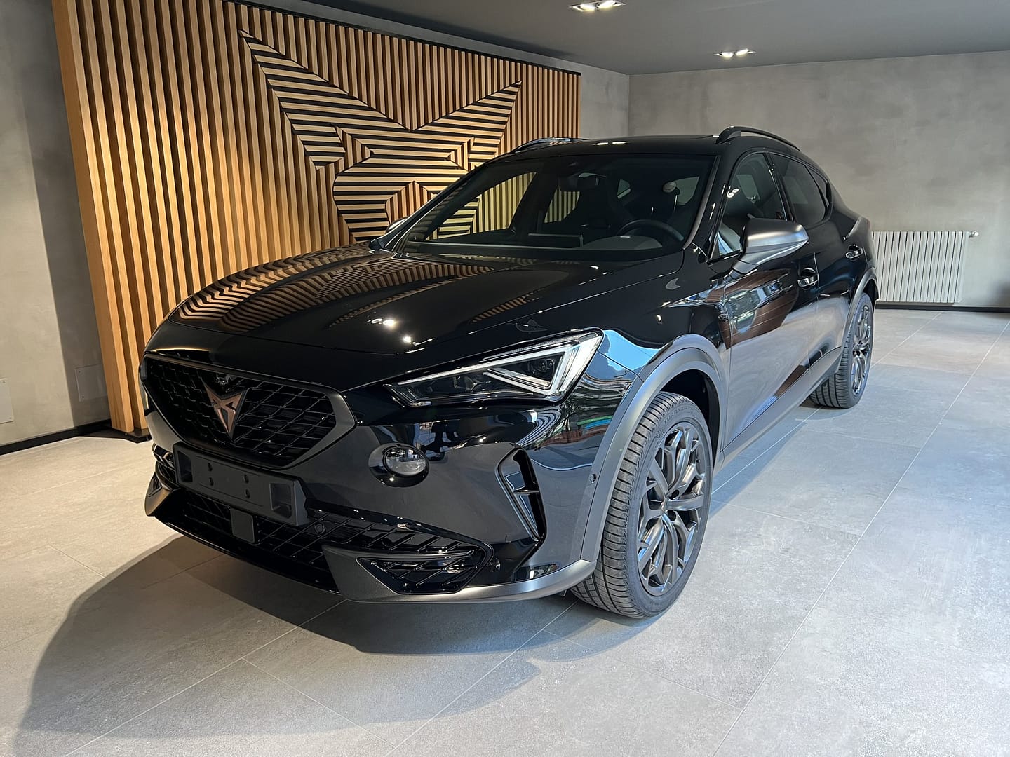 Cupra Formentor VZ 2.0 TSI 310 CV DSG-7 4DRIVE "TRIBE EDITION"