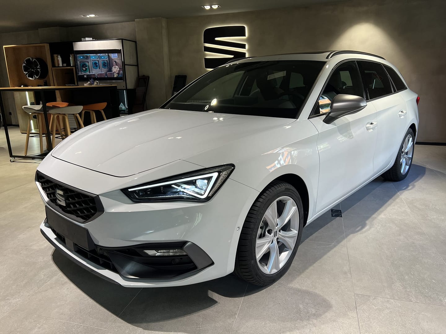 Seat Leon SPORTSTOURER 1.5 eTSI 150 DSG FR SPECIAL EDITION