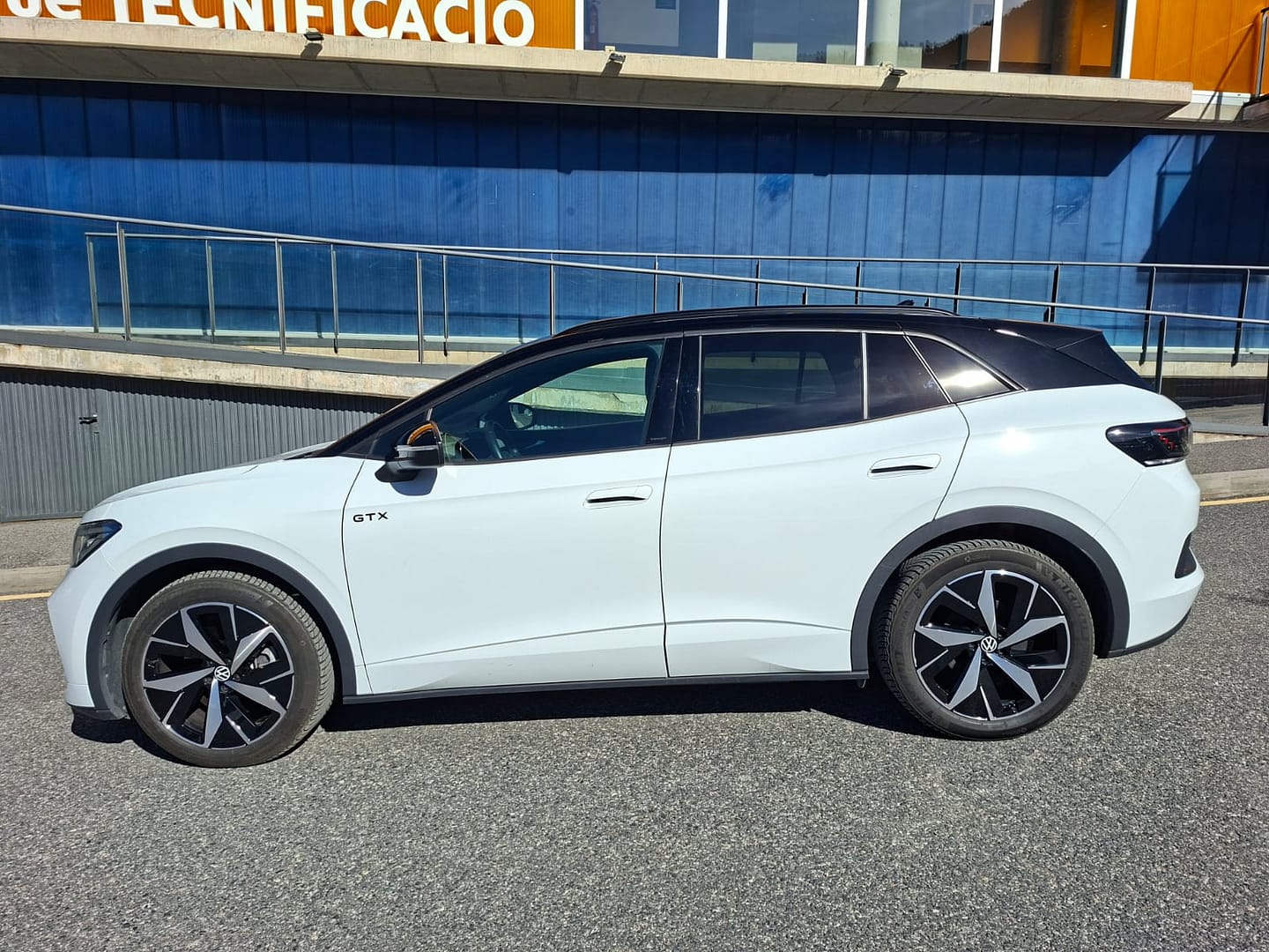 VWID4_1_fc043652cdf1