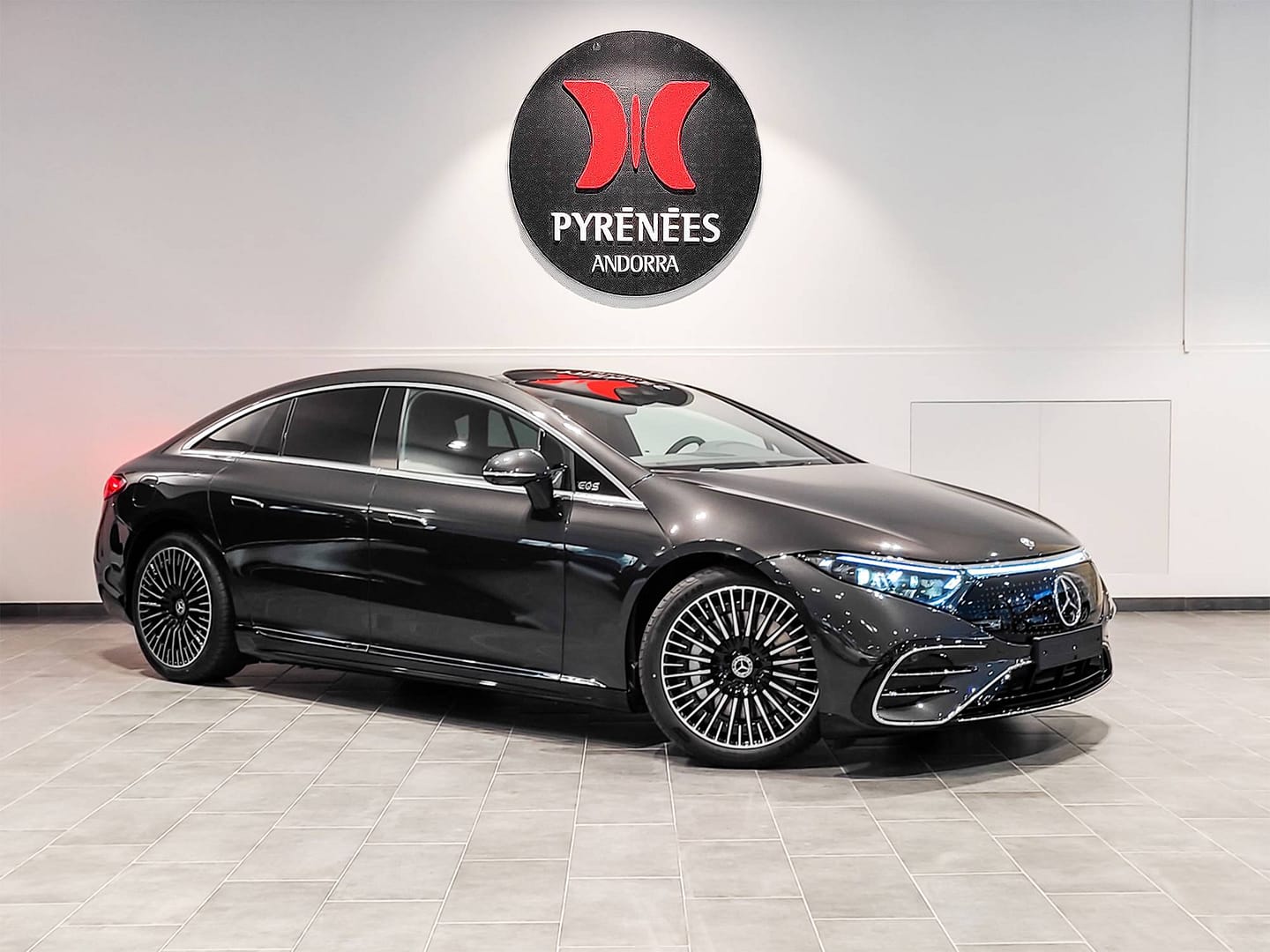 Mercedes-Benz EQS 450+