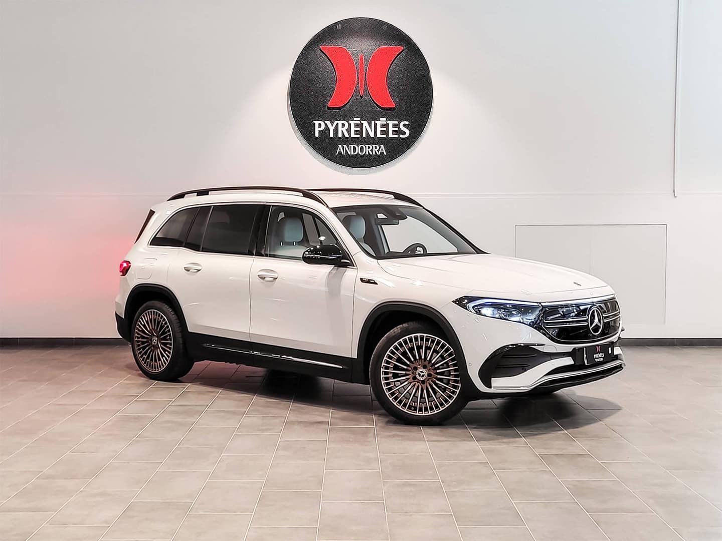 Mercedes-Benz EQB 250