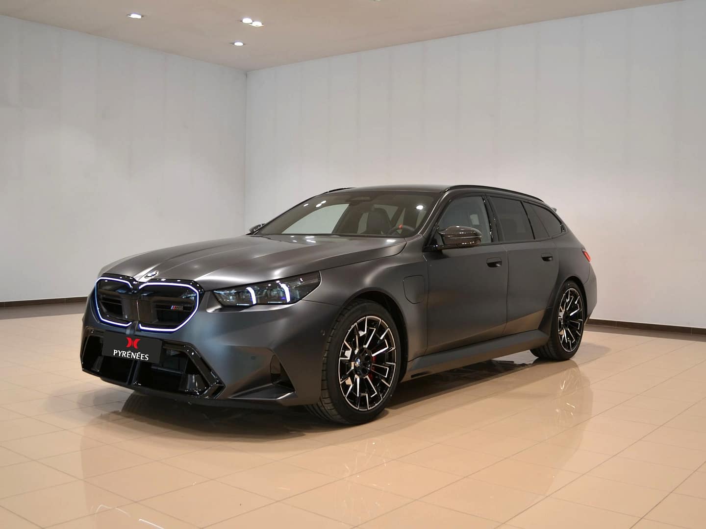 40113 BMW M5 Negre mate - 1