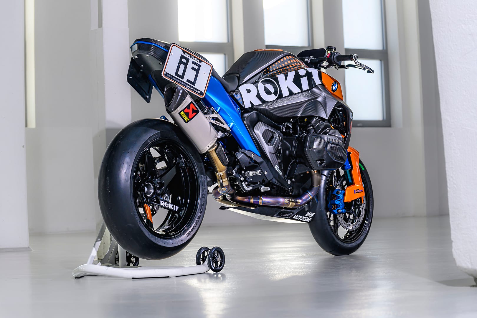 R 1300 R Superhooligan
