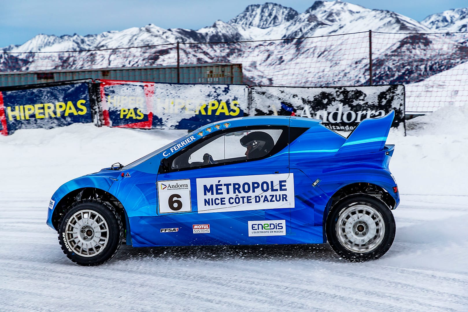 Christophe Ferrier pilotant al circuit d’Andorra