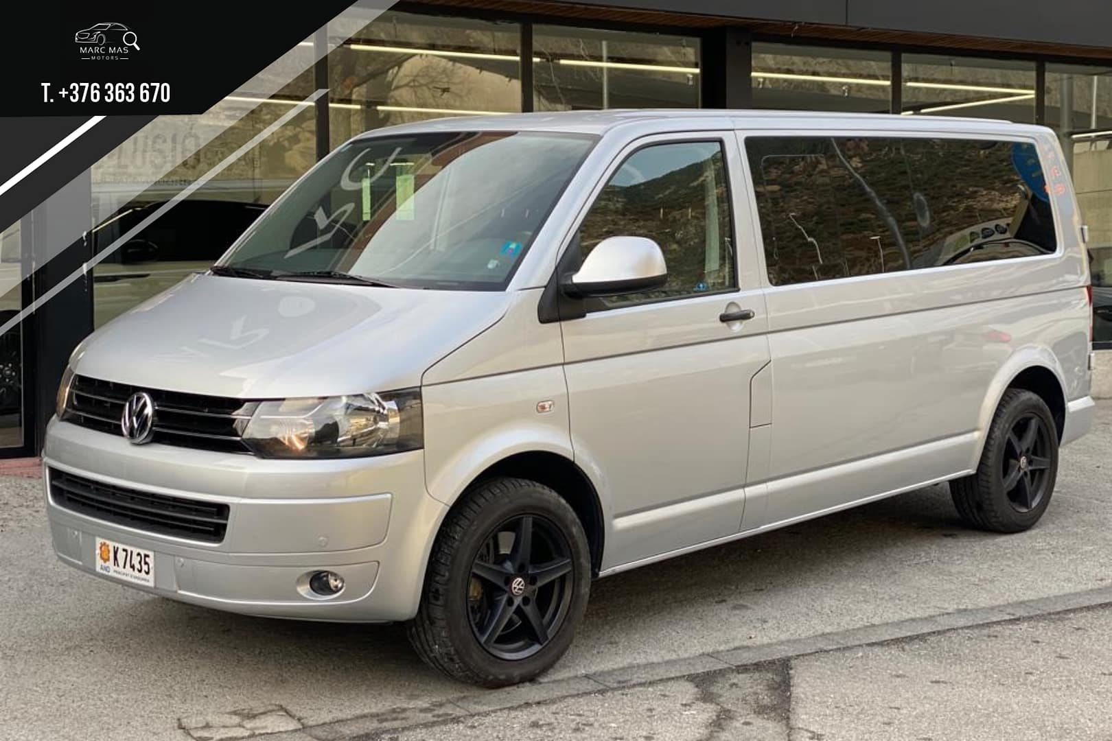 Volkswagen Caravelle-T5-2.0-TDI