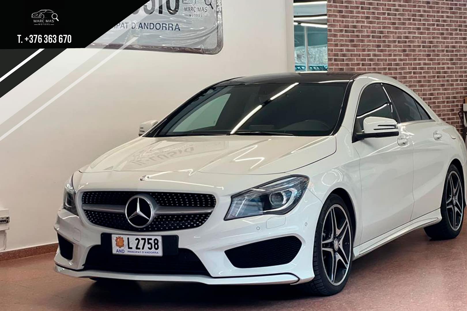 Mercedes Benz CLA 220 AMG