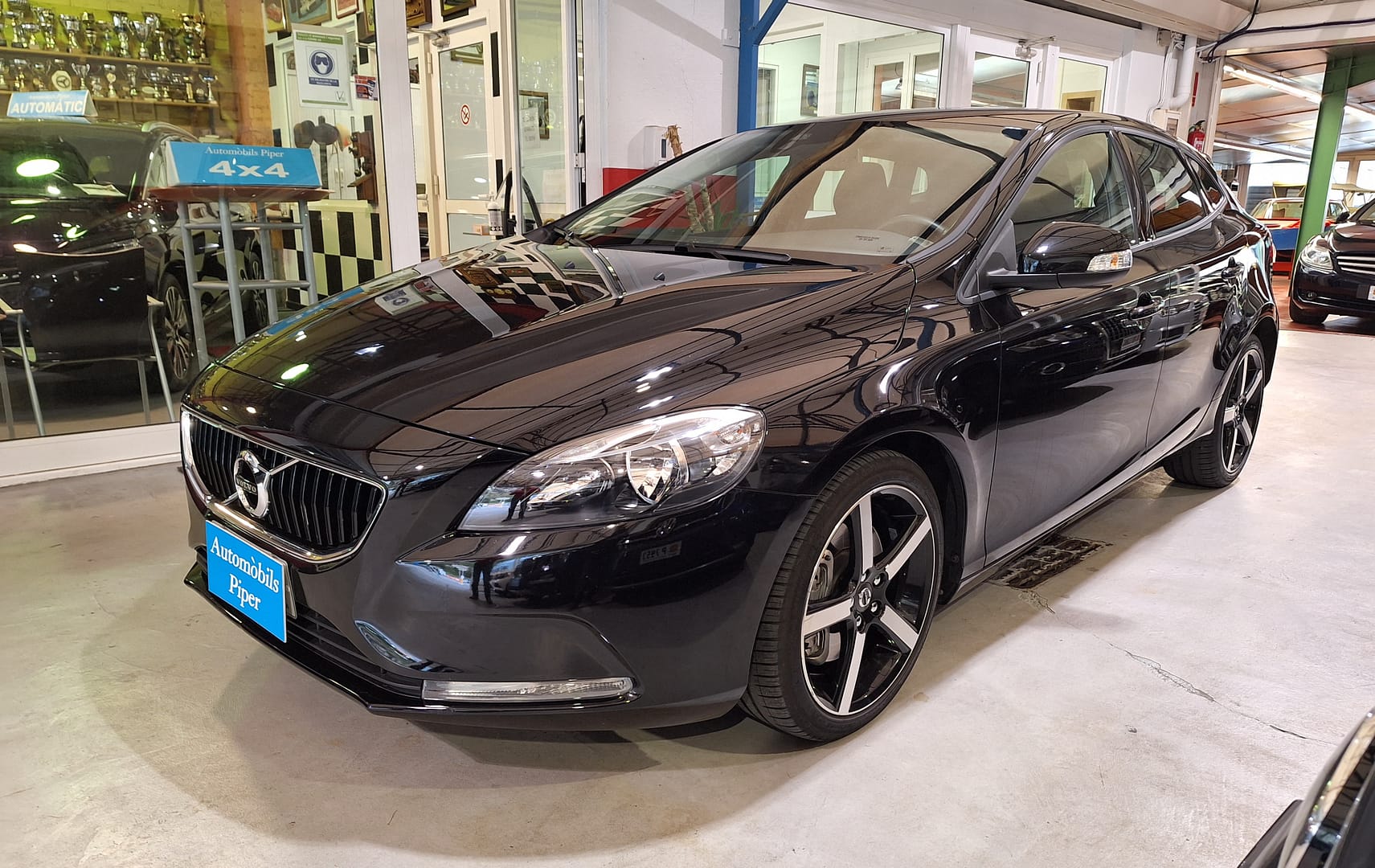 Volvo V40 T3 Automatic