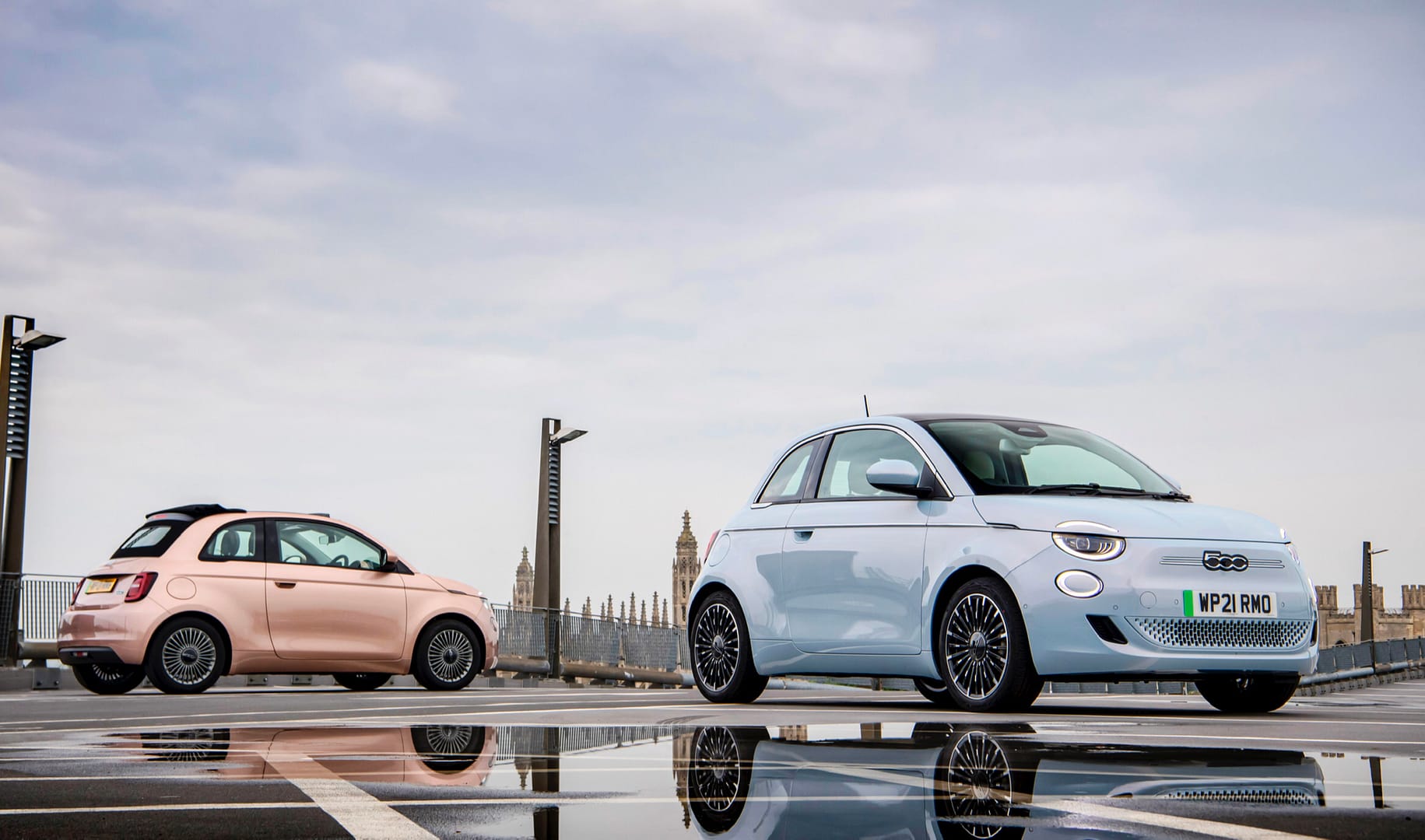 El Fiat Nou 500 guanya el “City Car 2022” en els GQ Awards