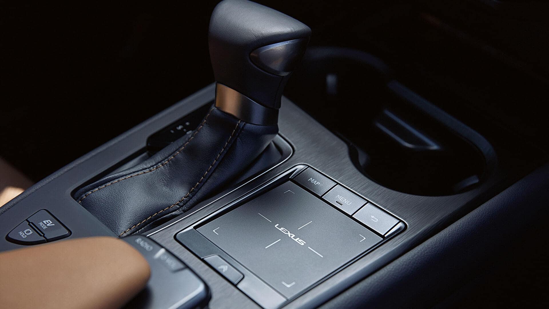 Imatge palanca automàtica Lexus UX