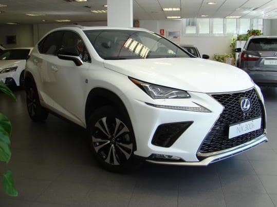 Lexus NX 300h F-SPORT