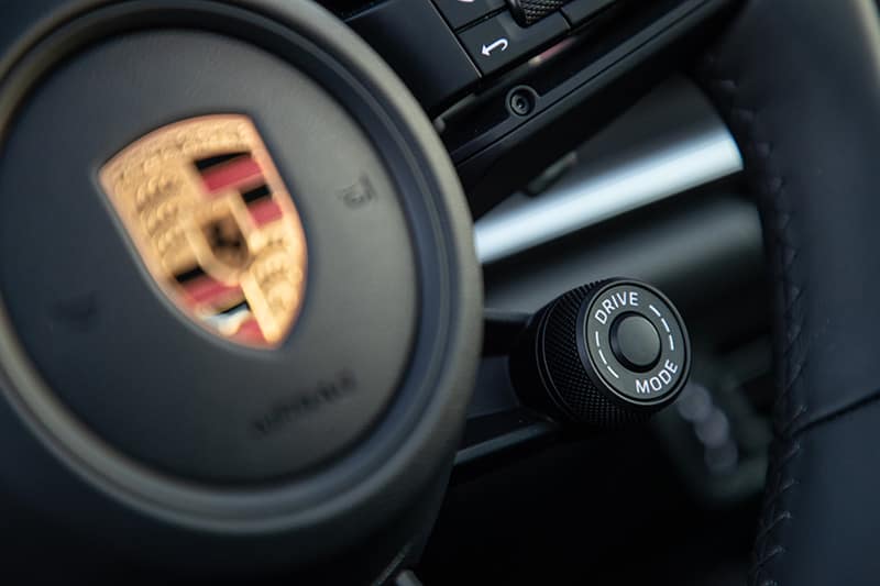 Porsche 911-992 driving mode