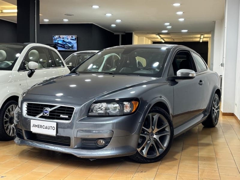 VOLVO C30 R DESIGN - Foto 1_ad2a4a2edbcd