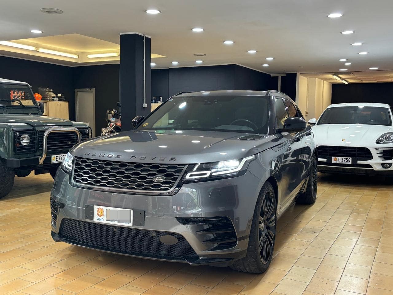 Land Rover Range Rover Velar R DYNAMIC D300