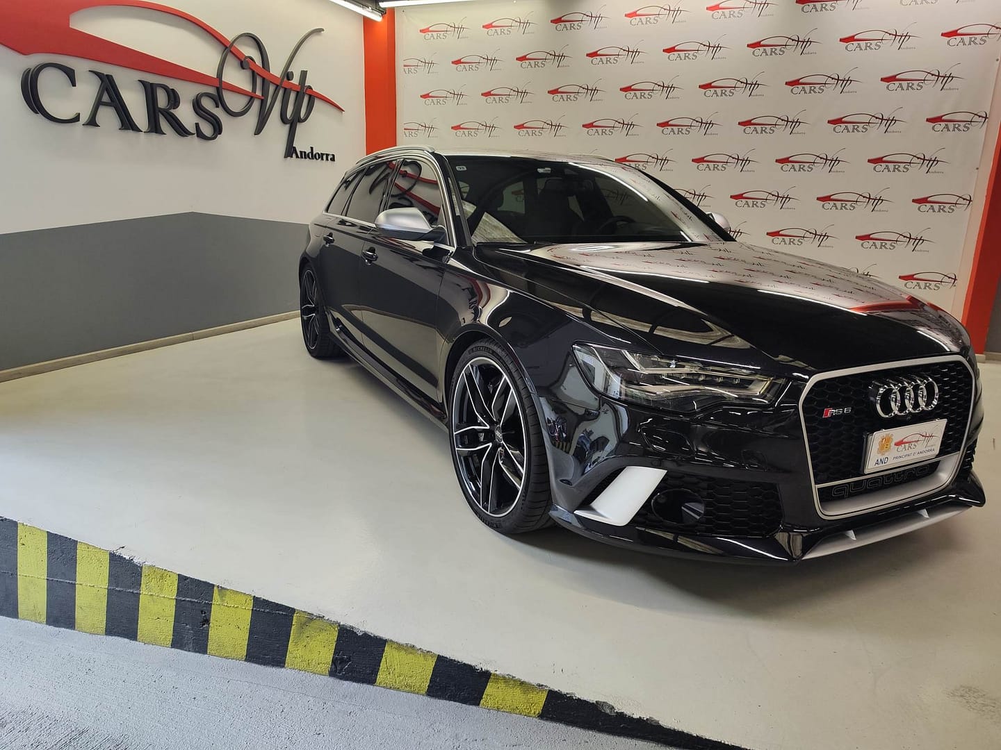 Audi RS6 Avant TFSI Quattro S-Tronic