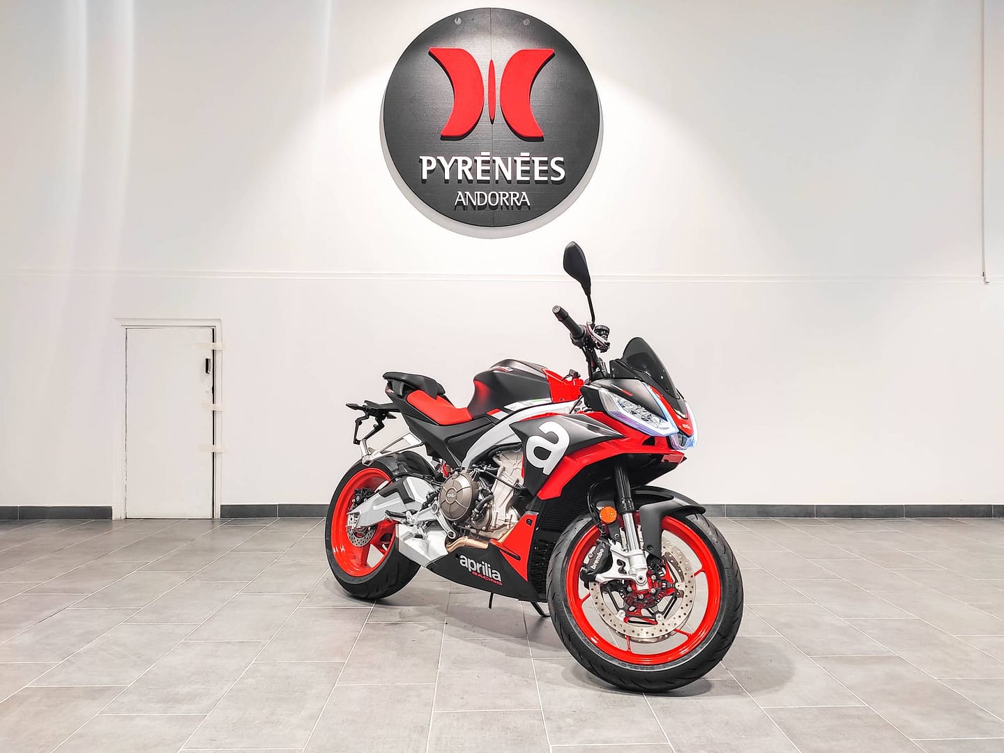 Aprilia Tuono