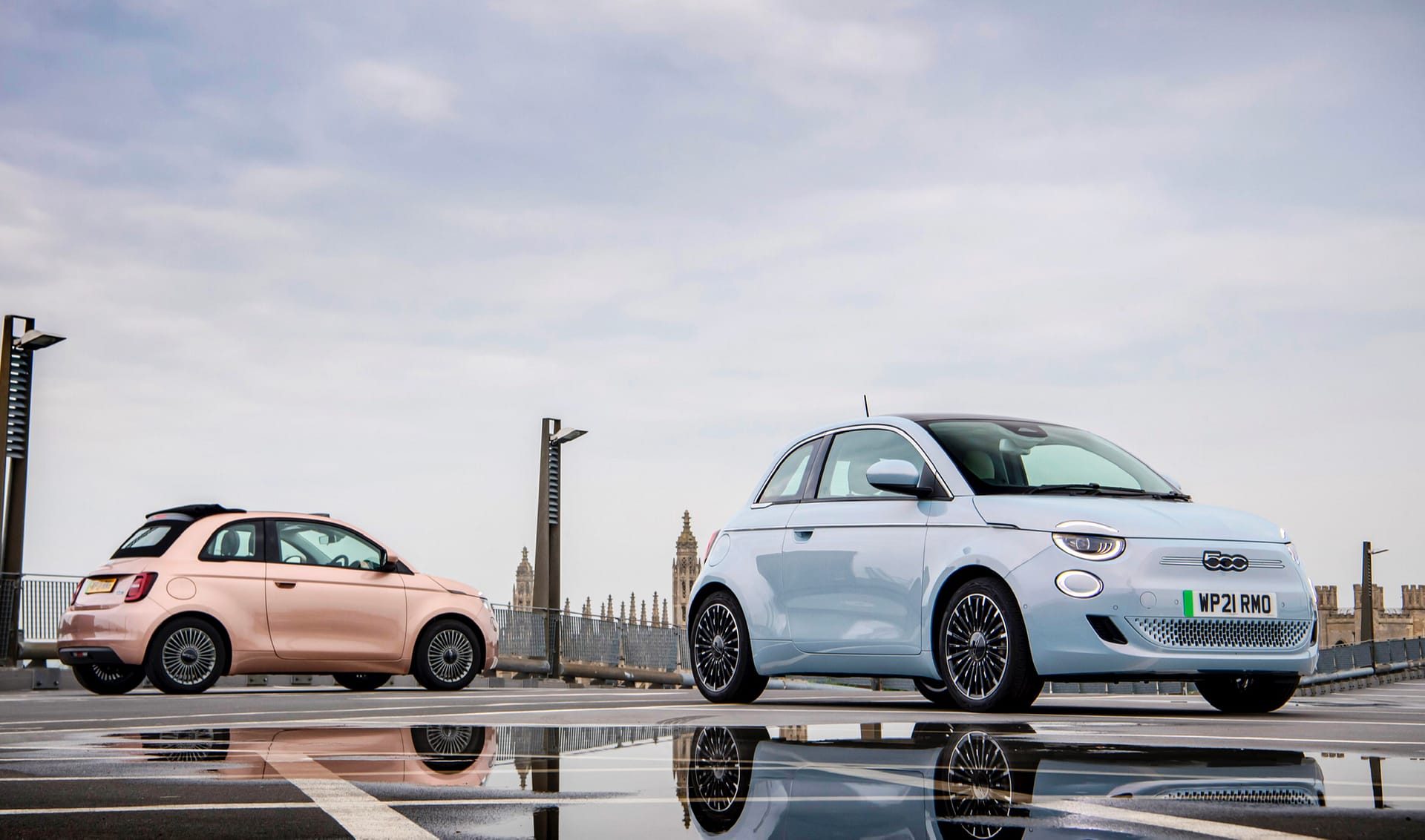 El Fiat Nou 500 guanya el “City Car 2022” en els GQ Awards