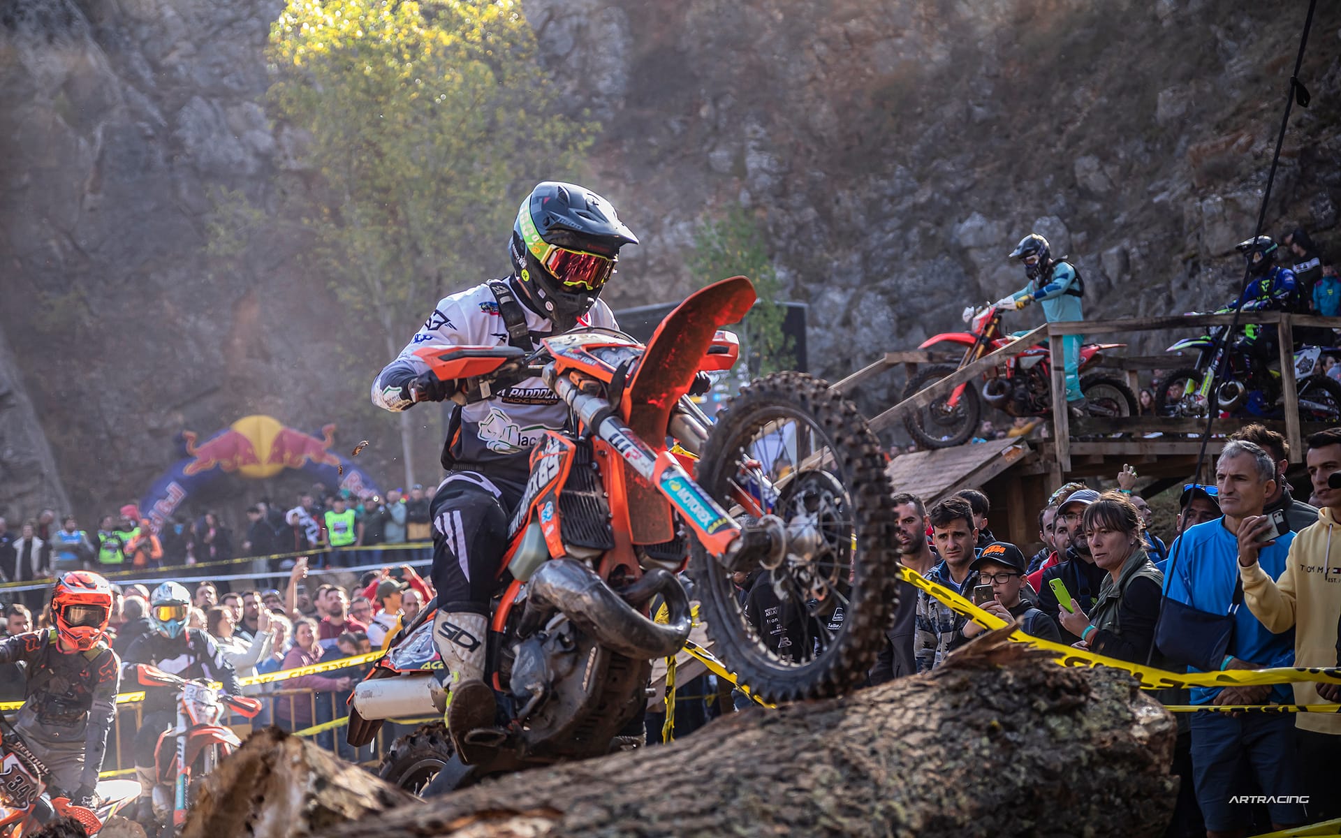 Marc Font tanca el Mundial amb un 20è lloc a la 24 MX Hixpania Hard Enduro