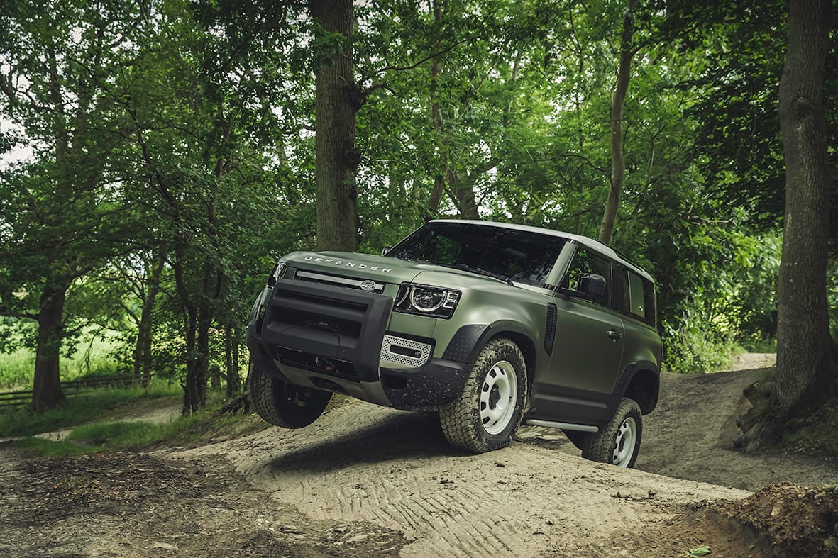 ELS NOUS LAND ROVER DEFENDER DESEMBARQUEN A ANDORRA
