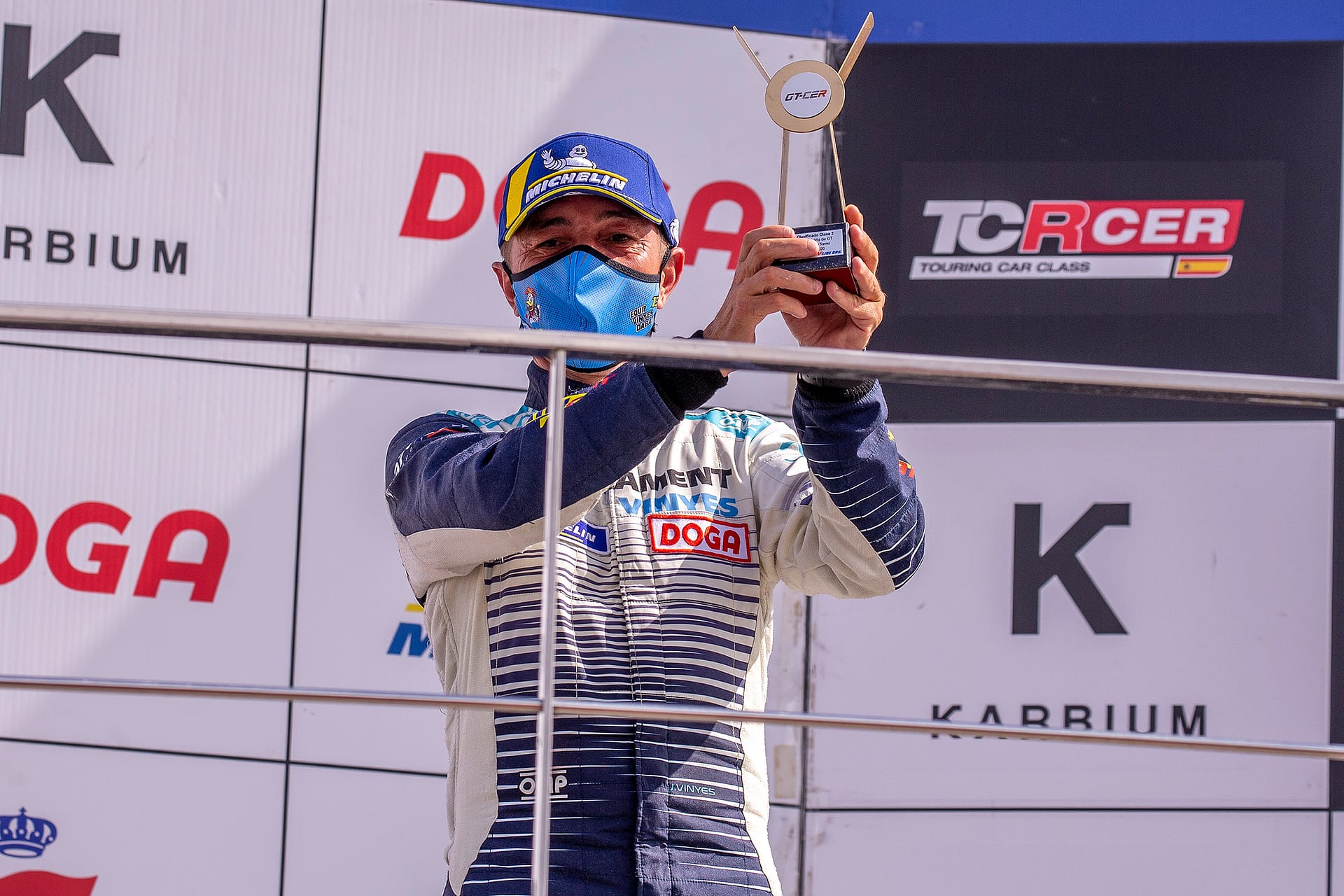 A VALÈNCIA JOAN VINYES ÉS QUEDA A RES D’UN DOBLE PODI