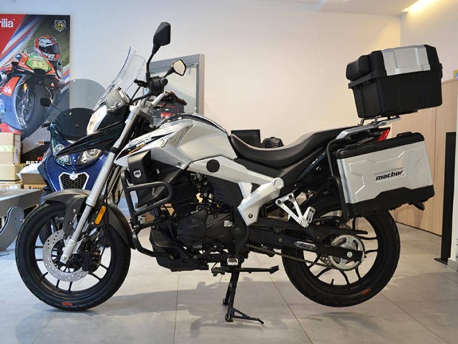 Macbor Montana 125